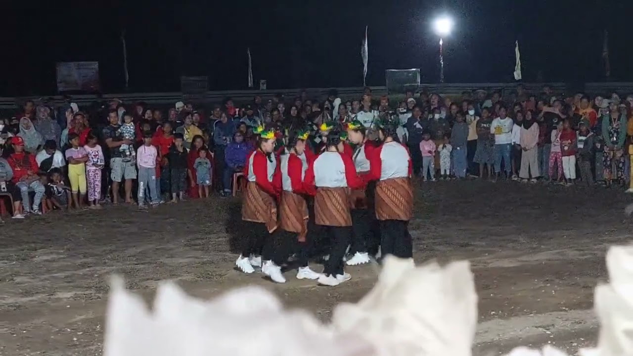 Dero kreasi PKK Desa Peleru pada Hut ke-78 RI  || kec. Mori Utara, Kab. Morowali Utara