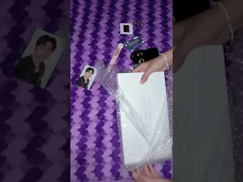 Unboxing My First Ever BTS Album!!! #Arirang 🅰️🅰️🅰️🅰️🅰️🅰️🅰️