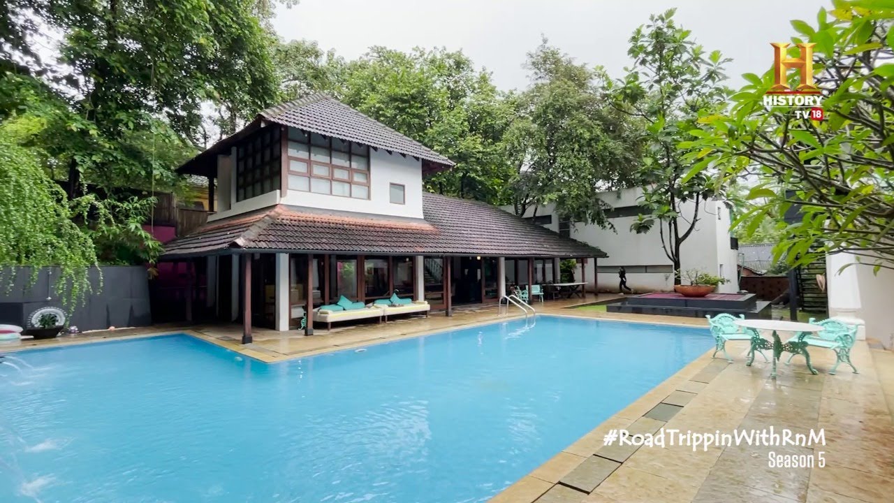 Breakfast at The Postcard, Moira, Goa RoadTrippinwithRnM S5 D14V01