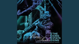 Video-Miniaturansicht von „Romeo Santos - Mi Santa (Live - The King Stays King Version)“