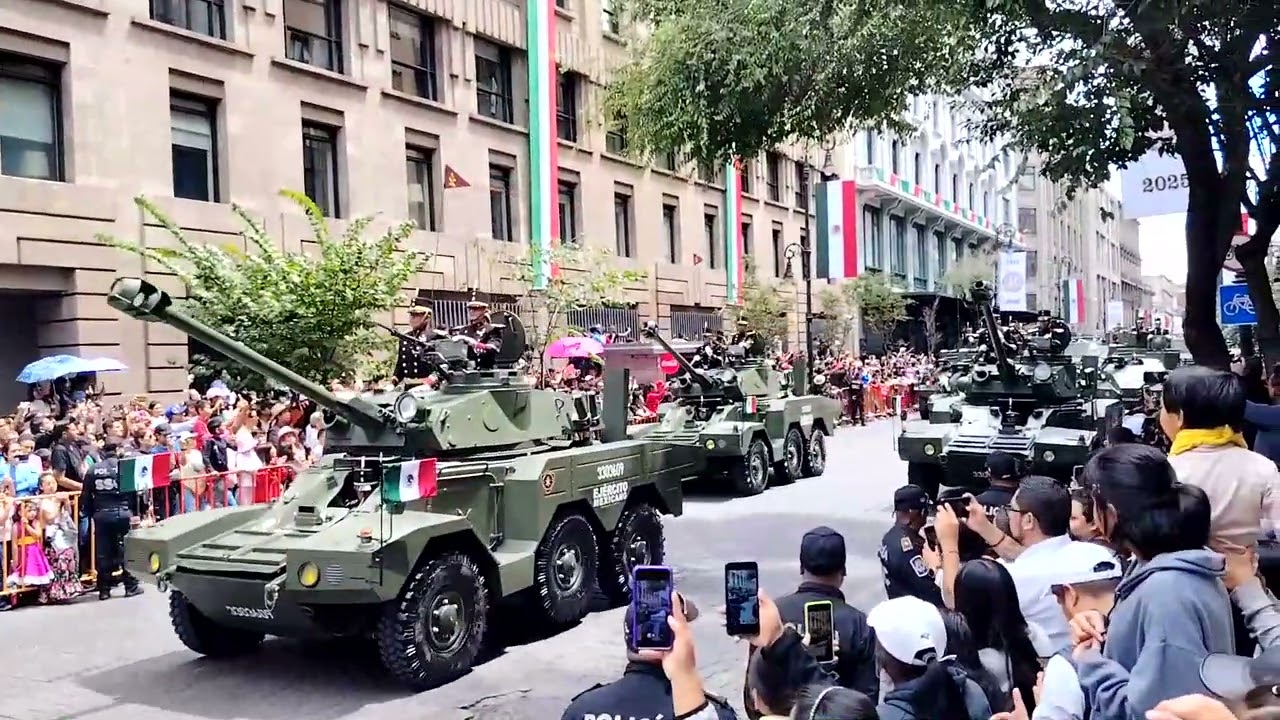 Completo desfile 16 septiembre de 2025