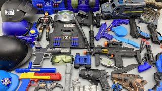 Toy Police Weapons and Bead Throwing Rifles Tec Cop Guns - Accessories and Steel Vest Equipment