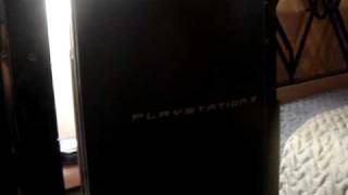 Unboxing: Metal Gear SOlid 4: Guns Of The Patriots Limited Edition Gun Metal Grey 40GB PS3 (Part 2)