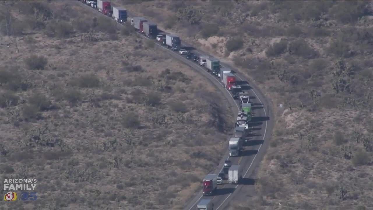 RAW VIDEO: 1 dead in crash involving 2 semi-trucks, car on US 93 ...