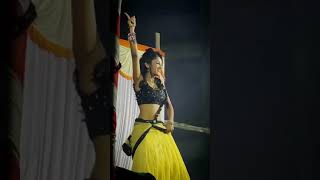 Hot Aurkeshtra Dancer