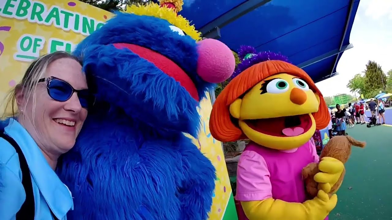 Our Day at Sesame Place | Sesame Museum | Sesame Street Character Meet & Greet | Episode 12