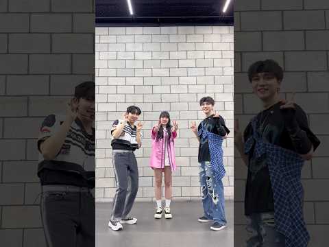 [🎶] #예린 선배님과 #WinL #YOU 가 함께한 #MAD_Challenge #YERIN #ABLUE #에이블루 #MAD #ABLUE_MAD #Dance