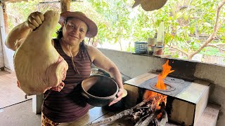 PALHETA DE PORCO NA PANELA DE BARRO + FEIJÃO PRETO DE MILHÕES! Almoço Raiz Que Conquistou Todo Mundo