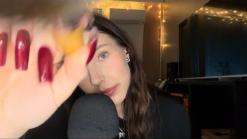 ASMR SUOMI ~ Ystävä meikkaa sut💄✨