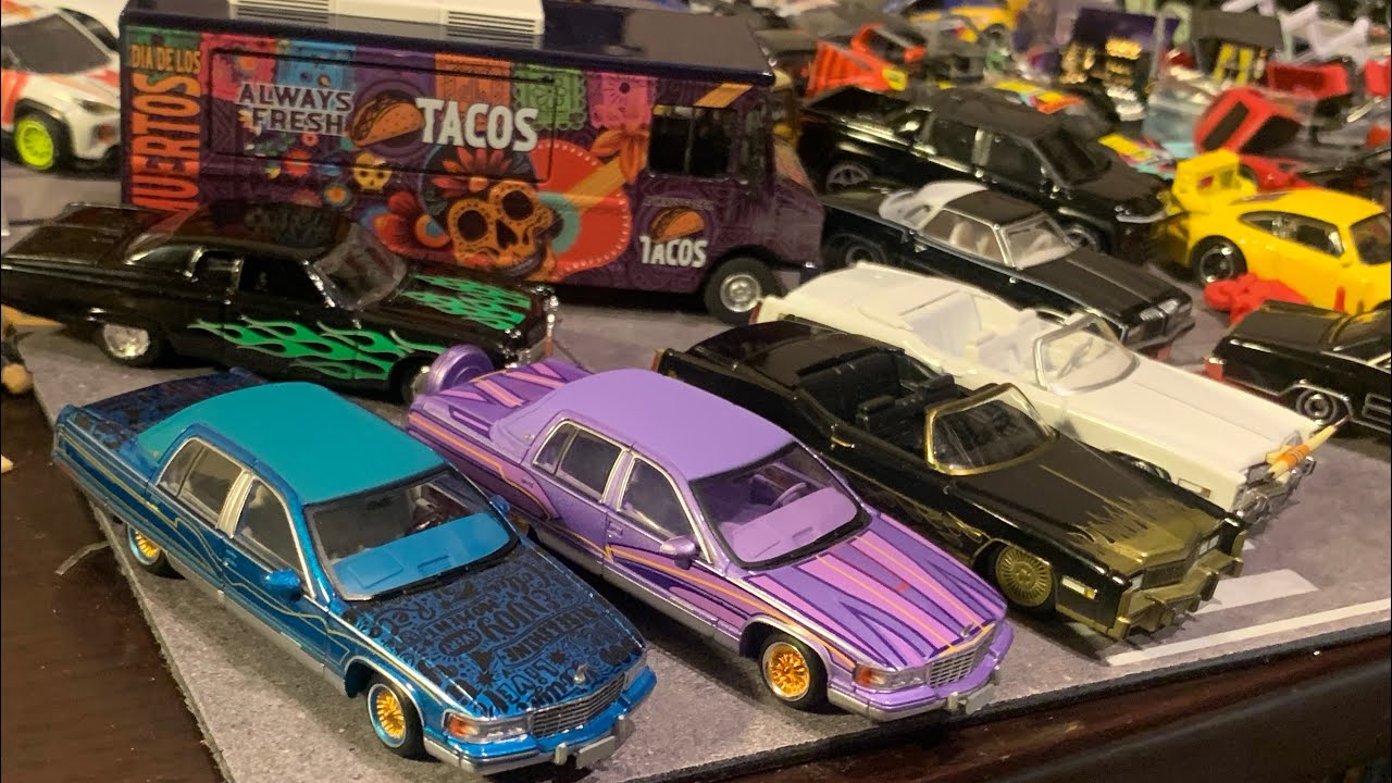 1/64 scale Lowrider Special❗️ Taco Bus, Cadillac Fleetwood