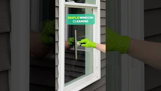 The Right Way To Clean Windows, Tracks and Screens