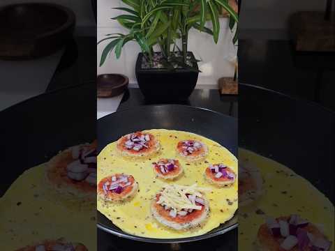 Viral 5 minutes Breakfast Eggs Pizza 🍕 #shorts #food #breakfast