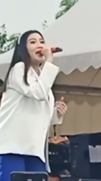 MOJOKERTO AMBYAR BERSAMA NELLA KHARISMA  #pestarakyatsimpedes #shorts #fyp #fypシ