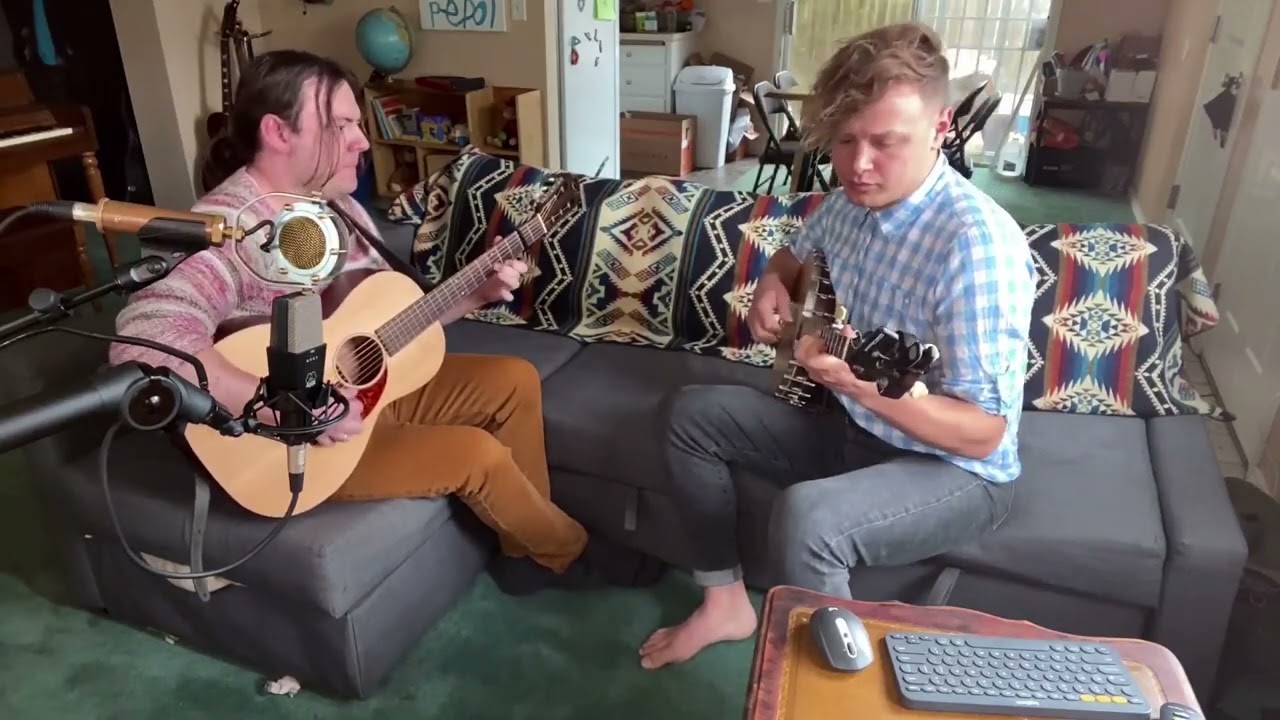 Watch Mark Harris plays Sullivan's Hollow for Get Up in the Cool on YouTube Watch Mark Harris plays Sullivan's Hollow for Get Up in the Cool on YouTube