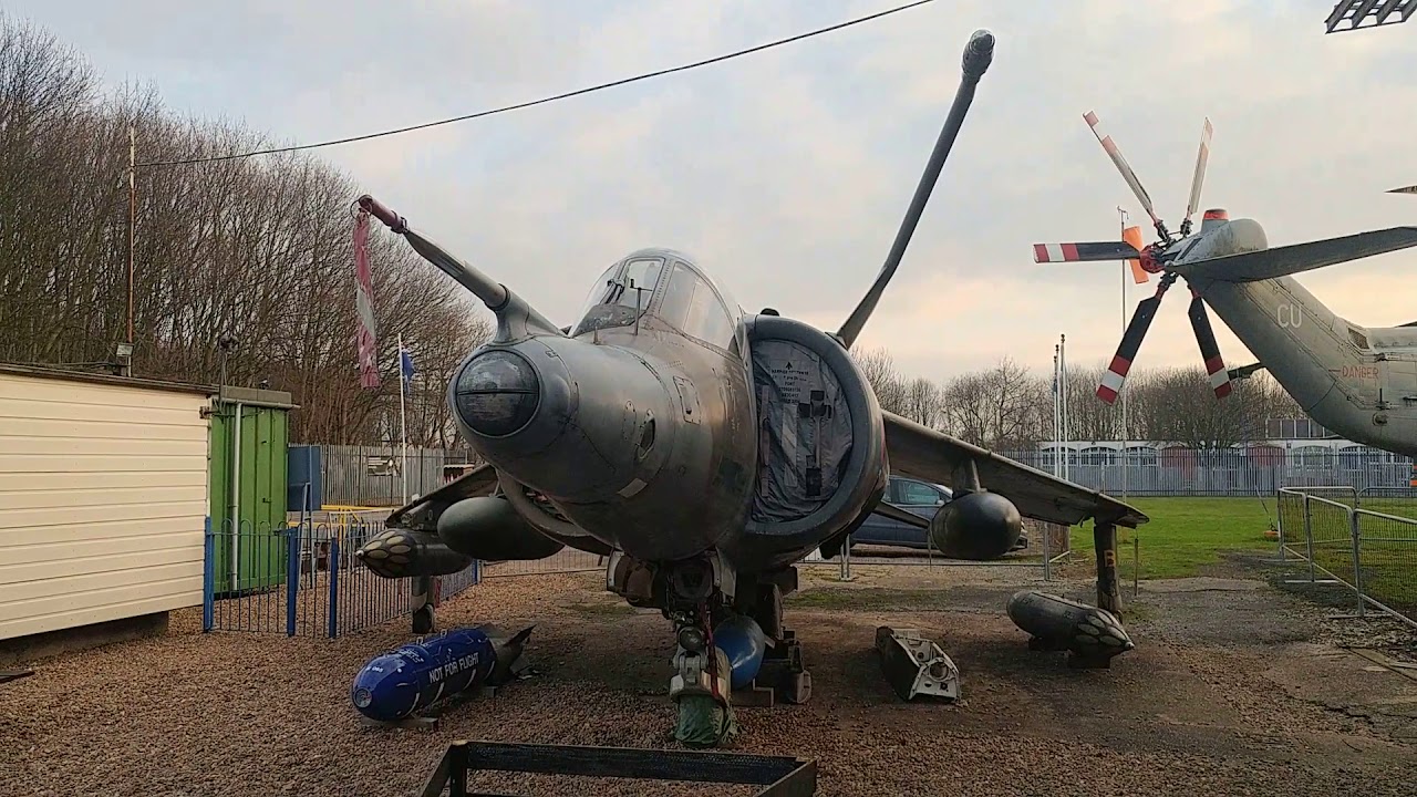 Another look around Doncaster aircraft museum YouTube