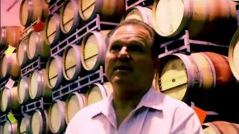 JAMESSUCKLING.COM - Napa Valley - Caymus Vineyards