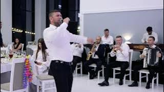 NUNTA ! Viorel Gîrneț și Formația ! Mulți ar vrea să urce dealul.