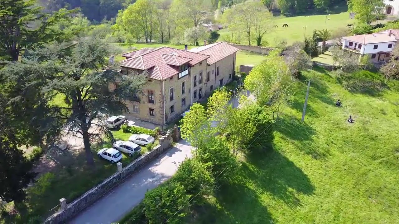 Casona asturiana de indianos en venta | Casona Palacio de Fíos