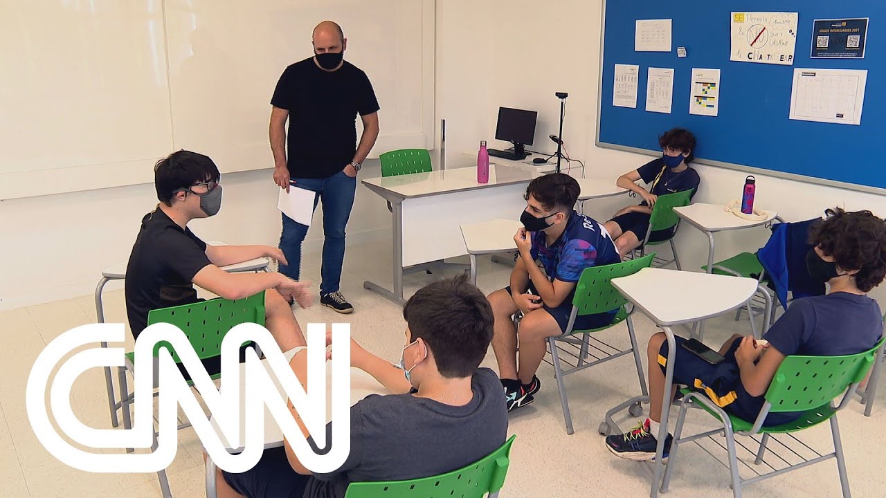 Pais lutam para garantir inclusão nas escolas | CNN PRIME TIME