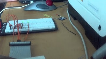 Raspberry Pi: semi-random blinking of 2 LEDs using 2 transistors with RPi camera