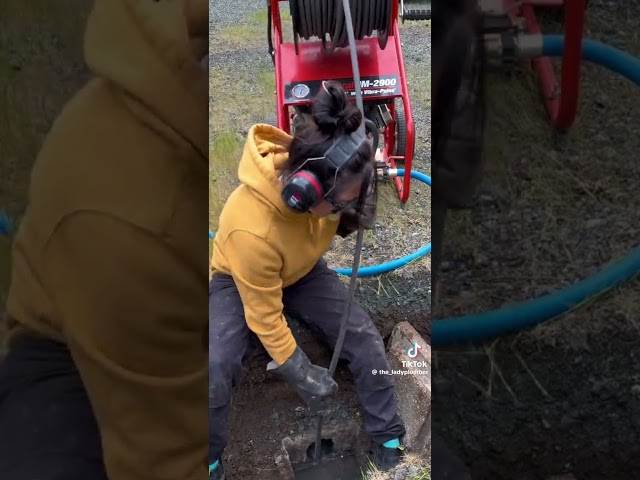 @the_ladyplumber using the right tool for the job!!!