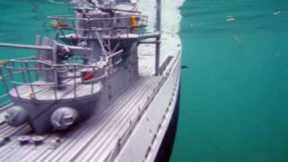 Underwater Video RC Submarine - U-Boat Hunts Aircraft Carrier