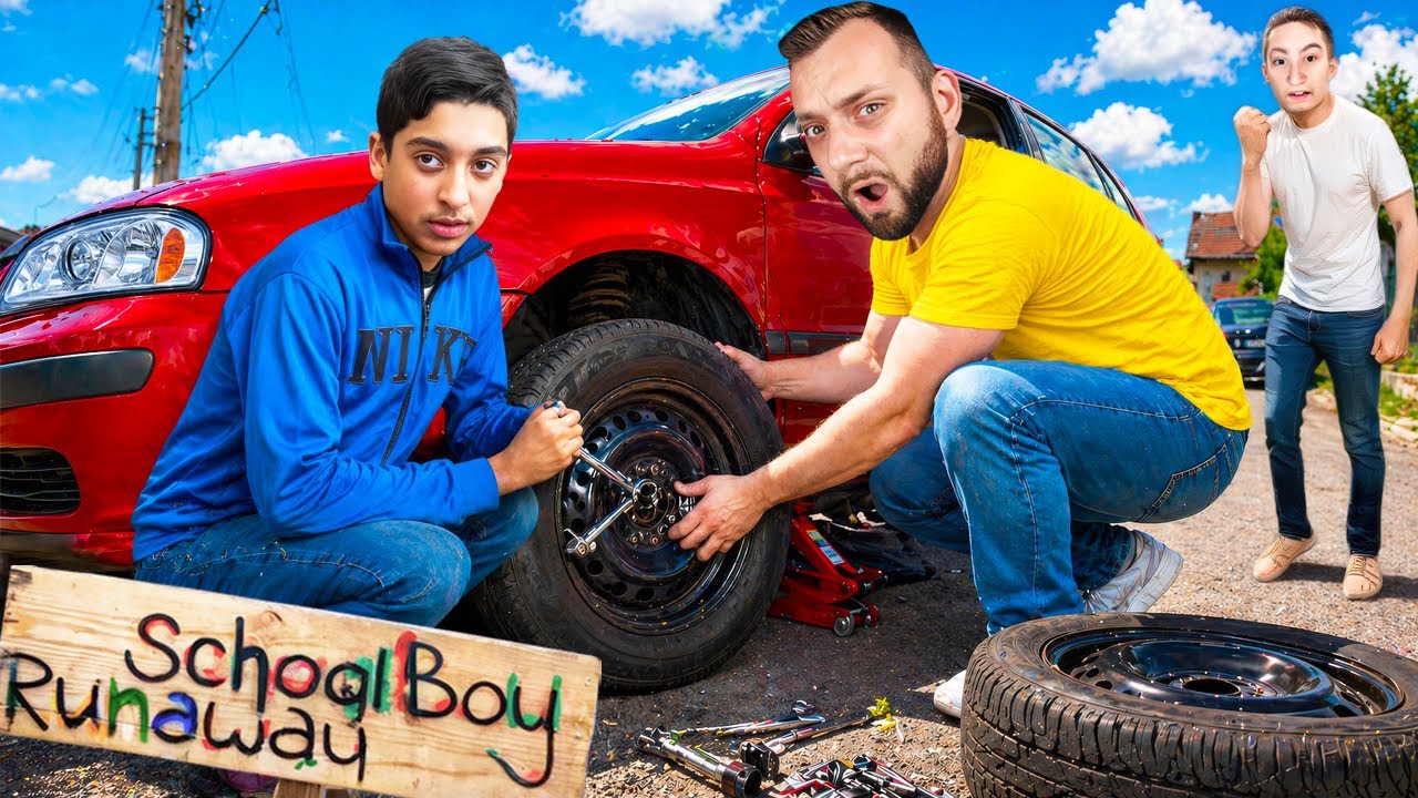 Rómovia ma Učia ako ROZOBRAŤ AUTO v Schoolboy Runaway v Minecraft
