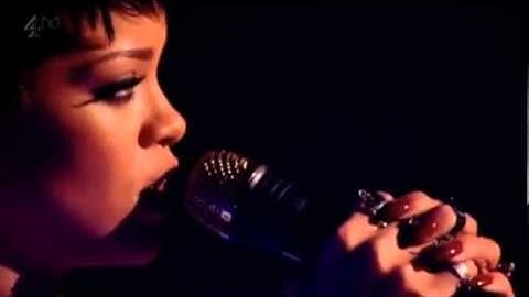 Rihanna - What Now (Live Performance TV) at Alan Carr - Chatty Man
