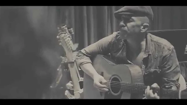 Foy Vance - "She Burns" (Acoustic From Blackbird S...