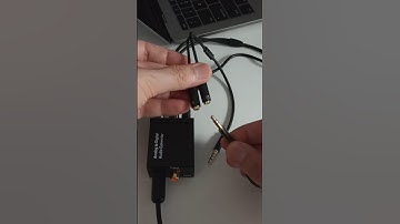 Plug SPDIF Toslink optical ADC to 3.5mm with headset mark to use on Apple MacBook USB type C #shorts