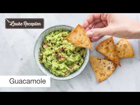 Buat yang lagi diet, cari makanan selingan yang sehat, mari bikin guacamole. Guacamole bisa jadi bah. 