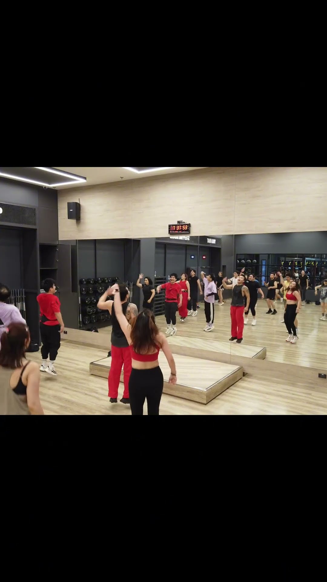BODYJAM 115-1 #lesmills #bodyjam - YouTube