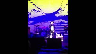 Beck - Hell Yes. Fox Theater Detroit. 6-28-14