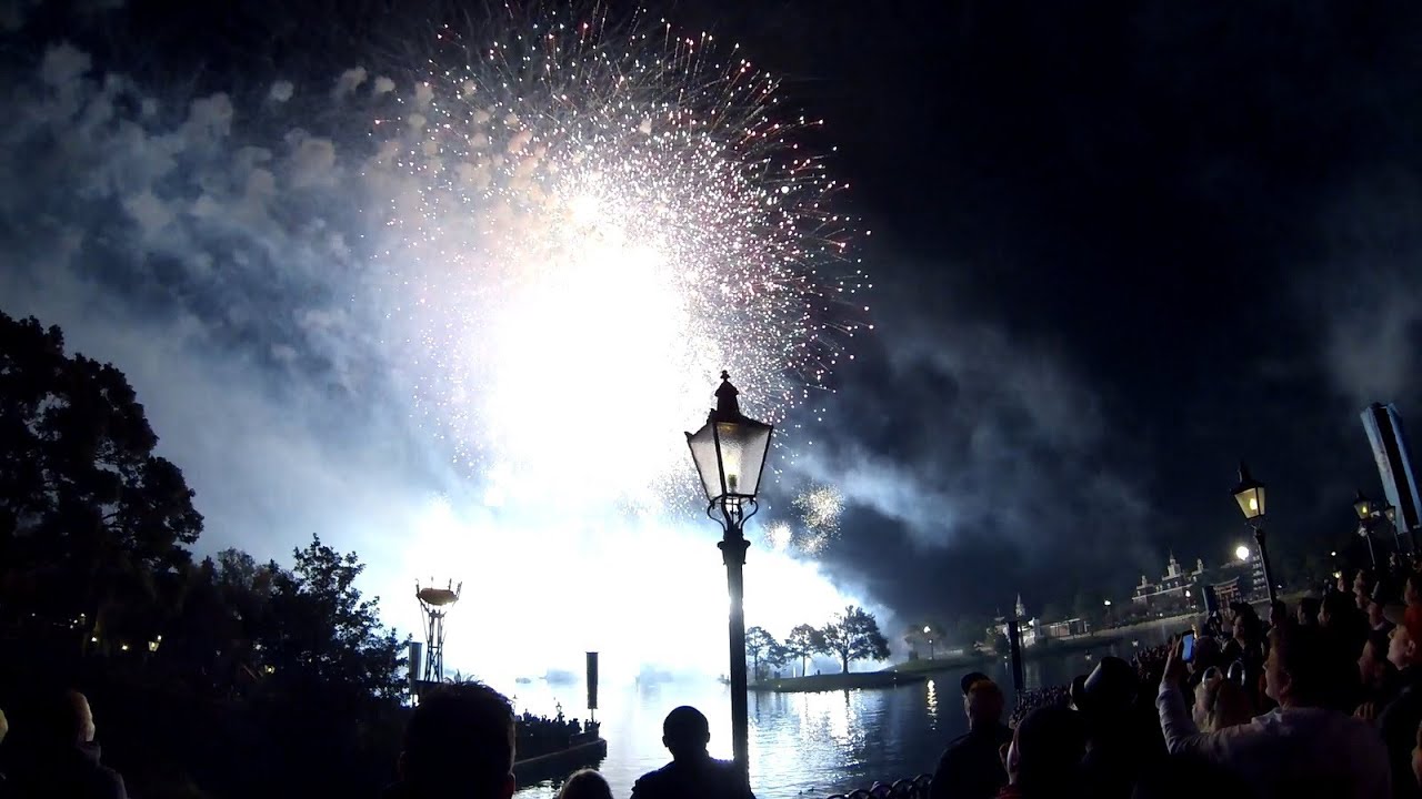 2012-2013 EPCOT New Years Fireworks Countdown and Celebration 1080p HD