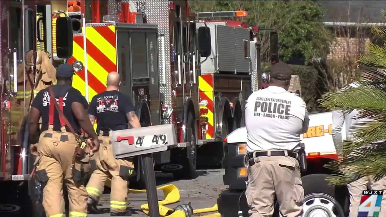 Man severely burned after trying to save family pets from house fire on ...