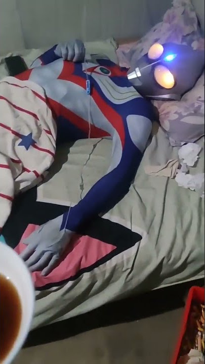 Ultraman Sakit !!