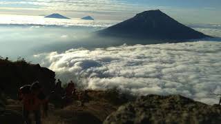 'VIDIO STORY WA' golden sunrise MT.SINDORO