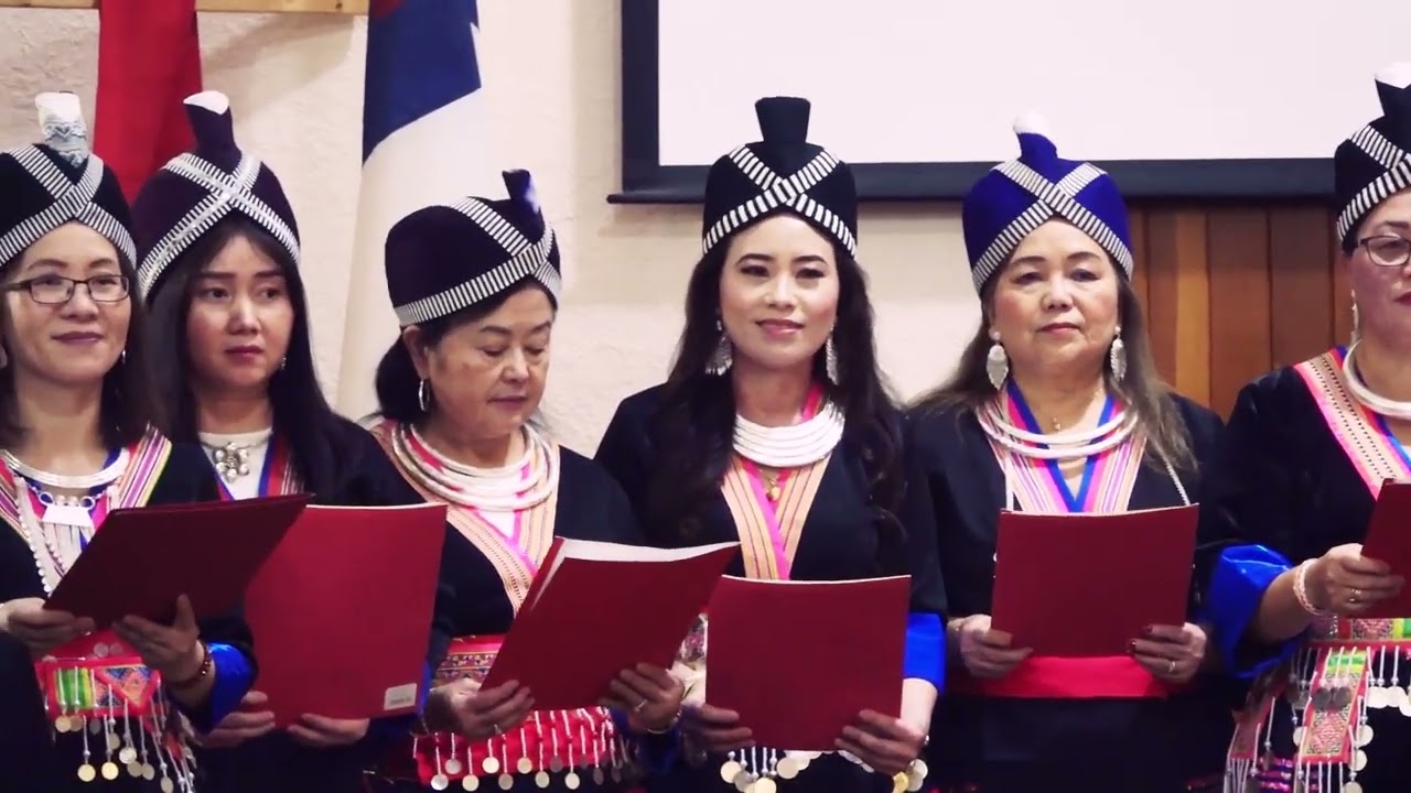 Cov N  Tsev Hu Nkauj Tog Txais Lub Xyoo Tshab