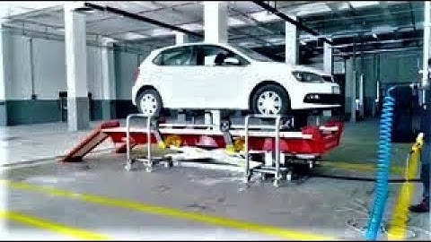 Rhone frame machine, easy and fast car setup only by Celette