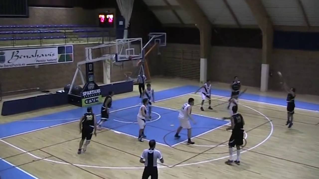 30 09 16 CB BENAHAVIS COSTA DELSOL - CRISARA jugadores de islandia