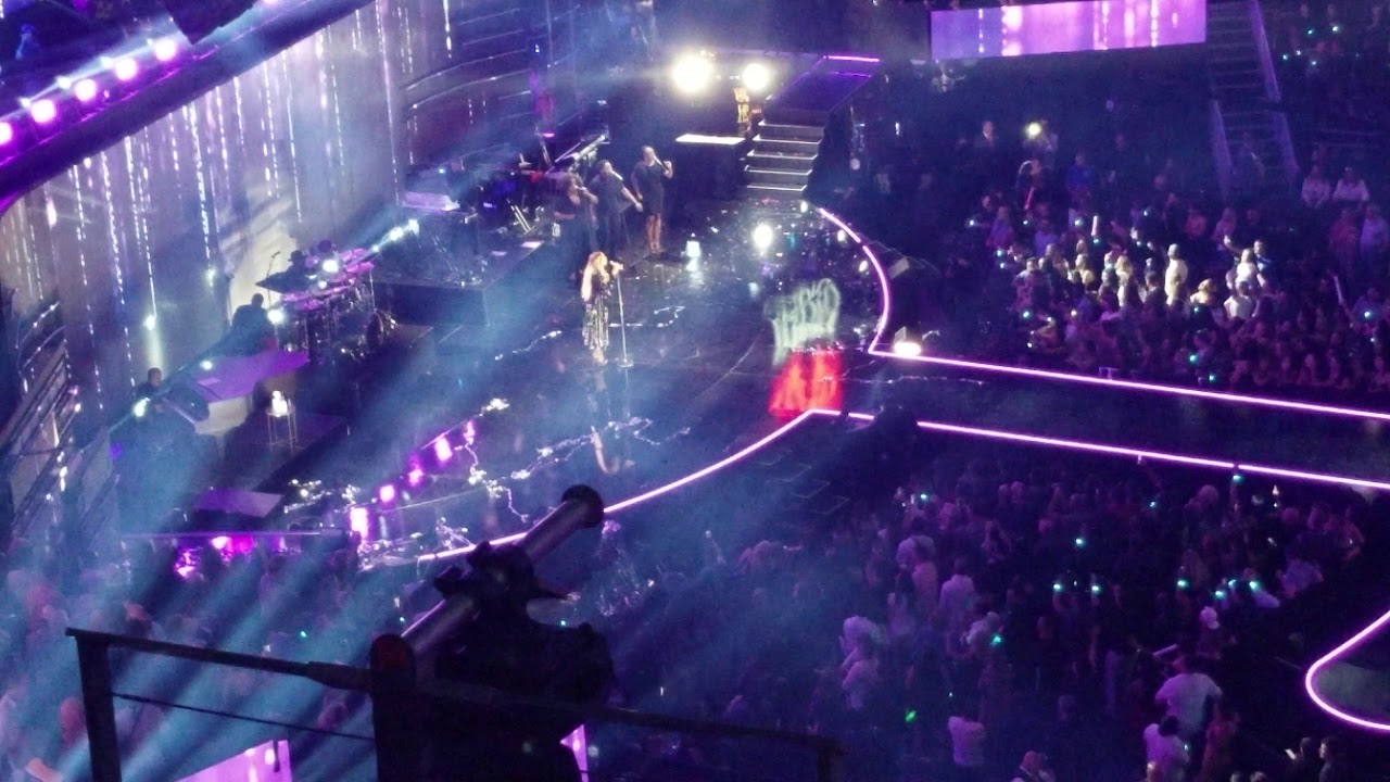 Mariah Carey - Always be my Baby - Iheartradio Music Festival
