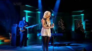 Pixie Lott-Cry Me Out (Live on TheAlan Titchmarsh Show)