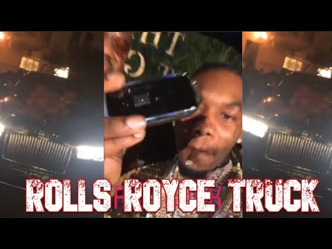 quality-control-ceo-p-gives-offset-a-rolls-royce-cullinan-for-his-birthday!