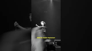 Korkarım Ama Galiba Resimi