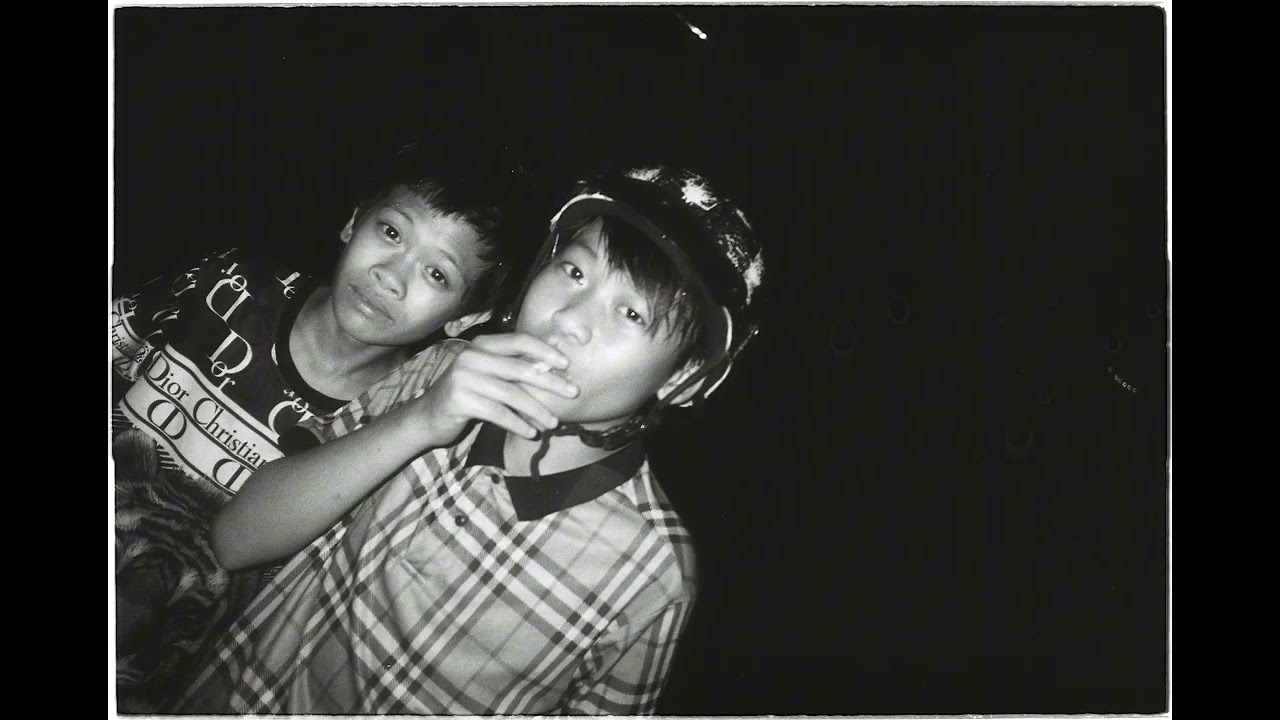 Don't Tell Mama ‘Bout Last Night with EVICT ROSE JAVIE and KEEP Analog photos with Ricoh GR1.