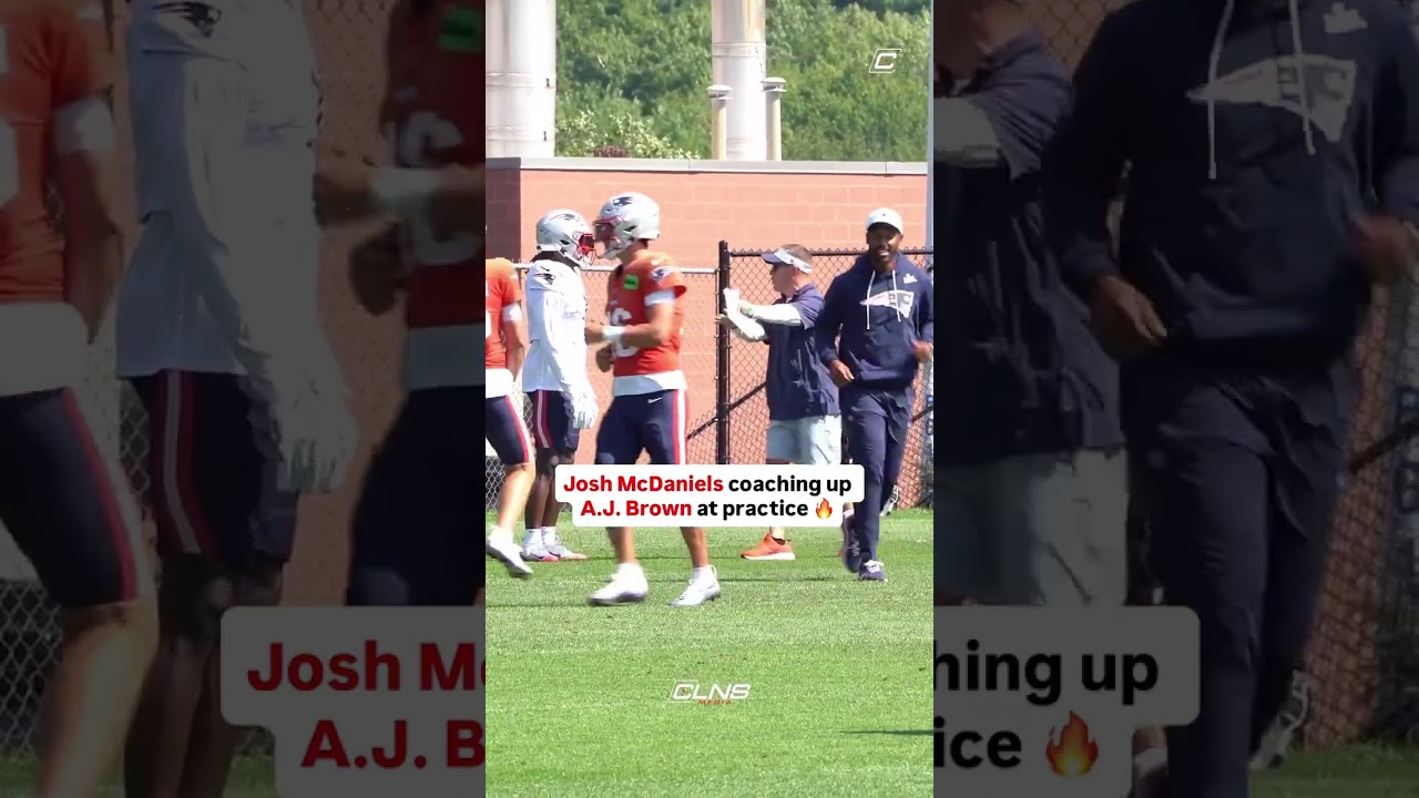 Josh McDaniels coaching up his new WR1 🔥 #patriots #nfl #newenglandpatriots