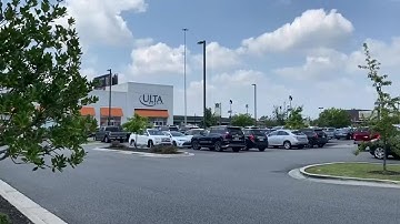 Ellen Tries new retail method to return items