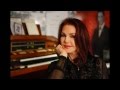 Lisa Marie Presley- Raven