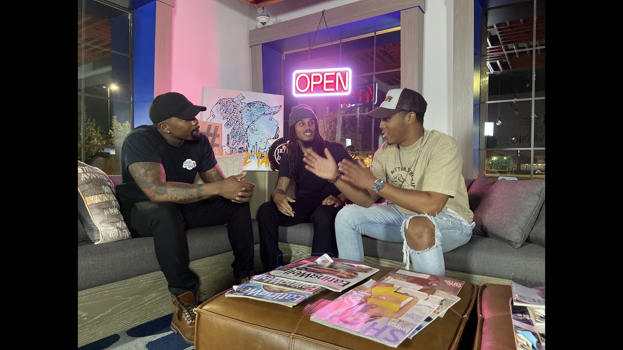 Down2Talk - S2 Episode 41 "Hangin' Mic (B Val)"