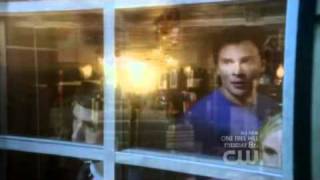 Smallville Season 10 - Homecoming Clark Goes To The Future